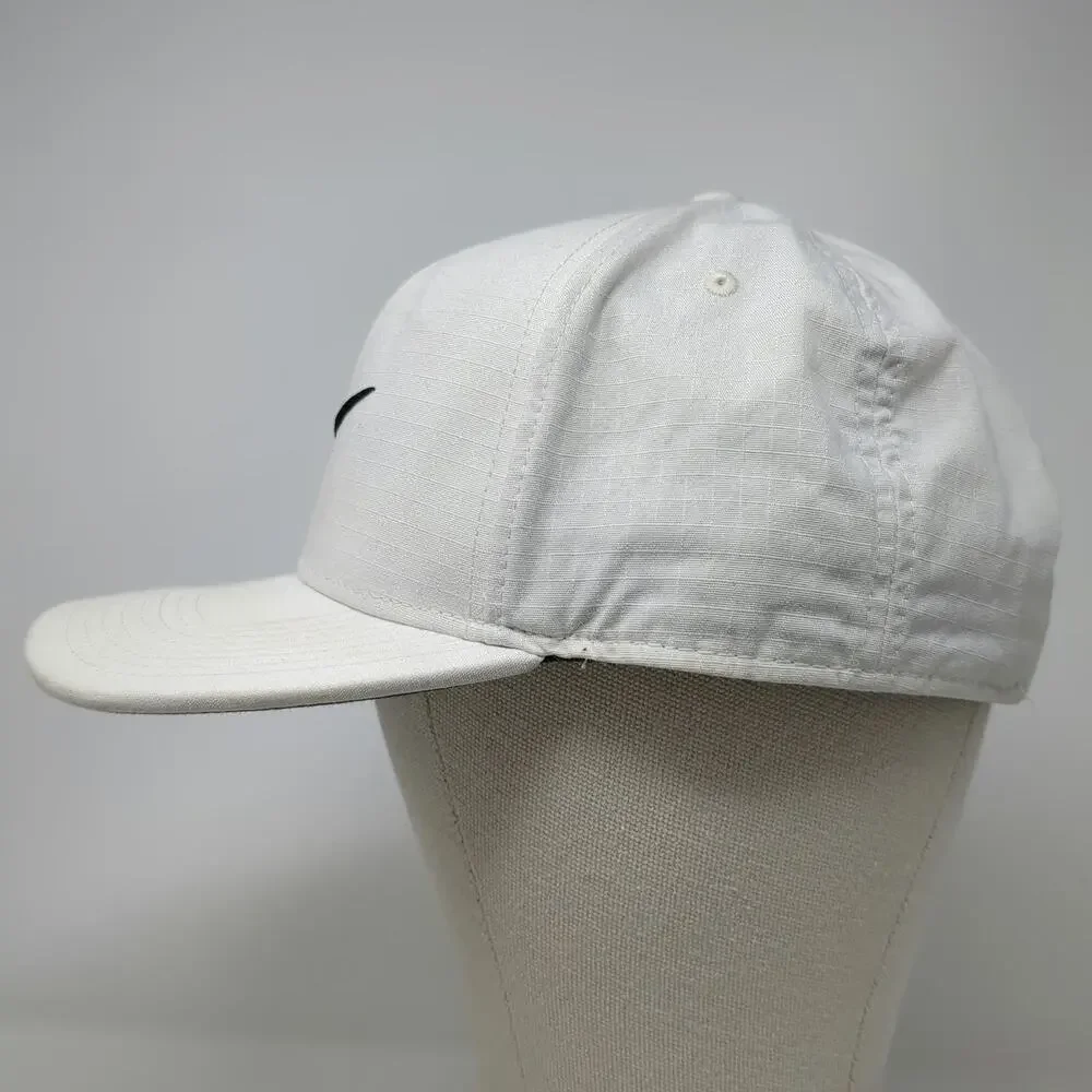 Nike Snapback White One Size Golf Hat Swoosh Logo Dri-Fit Tour Athletes Pro